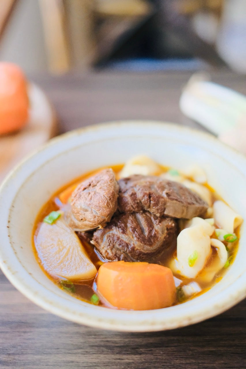 紅燒牛肉麵(微辣)